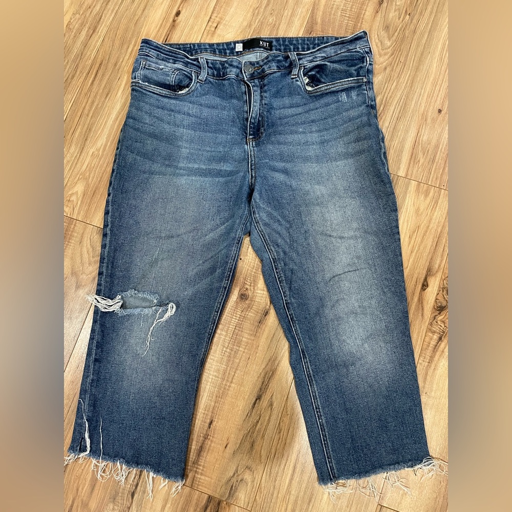 Kut From The Kloth - Rachael mom Jean - distressed denim Size 16